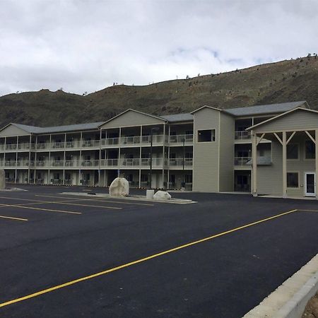 Yellowstone Big Rock Inn 가디너 외부 사진